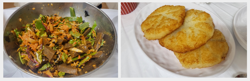 채묵밥과 감자전 세개